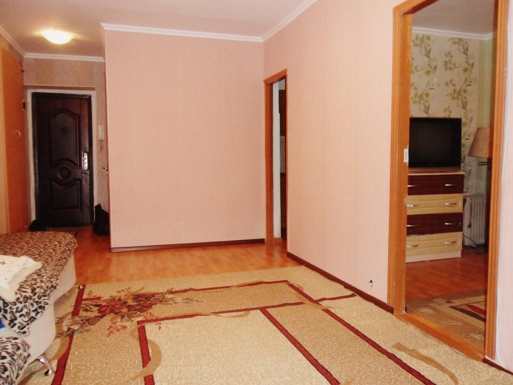 Apartament Ahmetova 10 Krasnoye Pole Zewnętrze zdjęcie