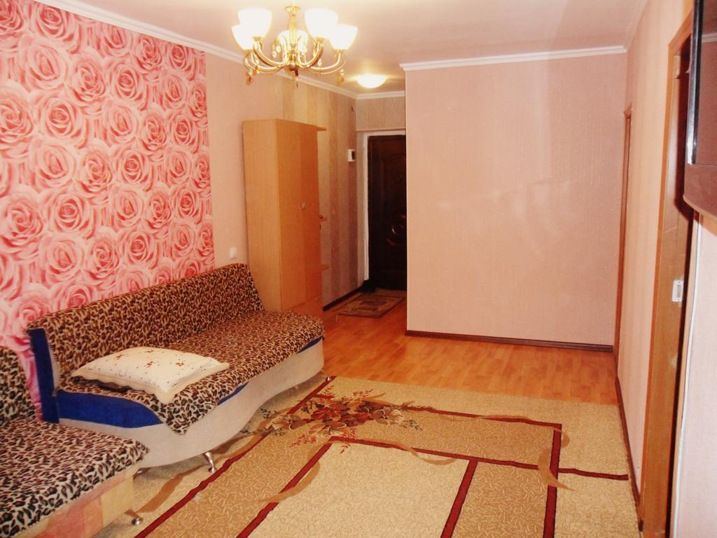 Apartament Ahmetova 10 Krasnoye Pole Zewnętrze zdjęcie